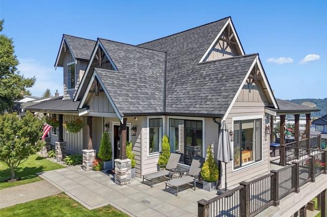 House for sale in Edgewood, Washington.