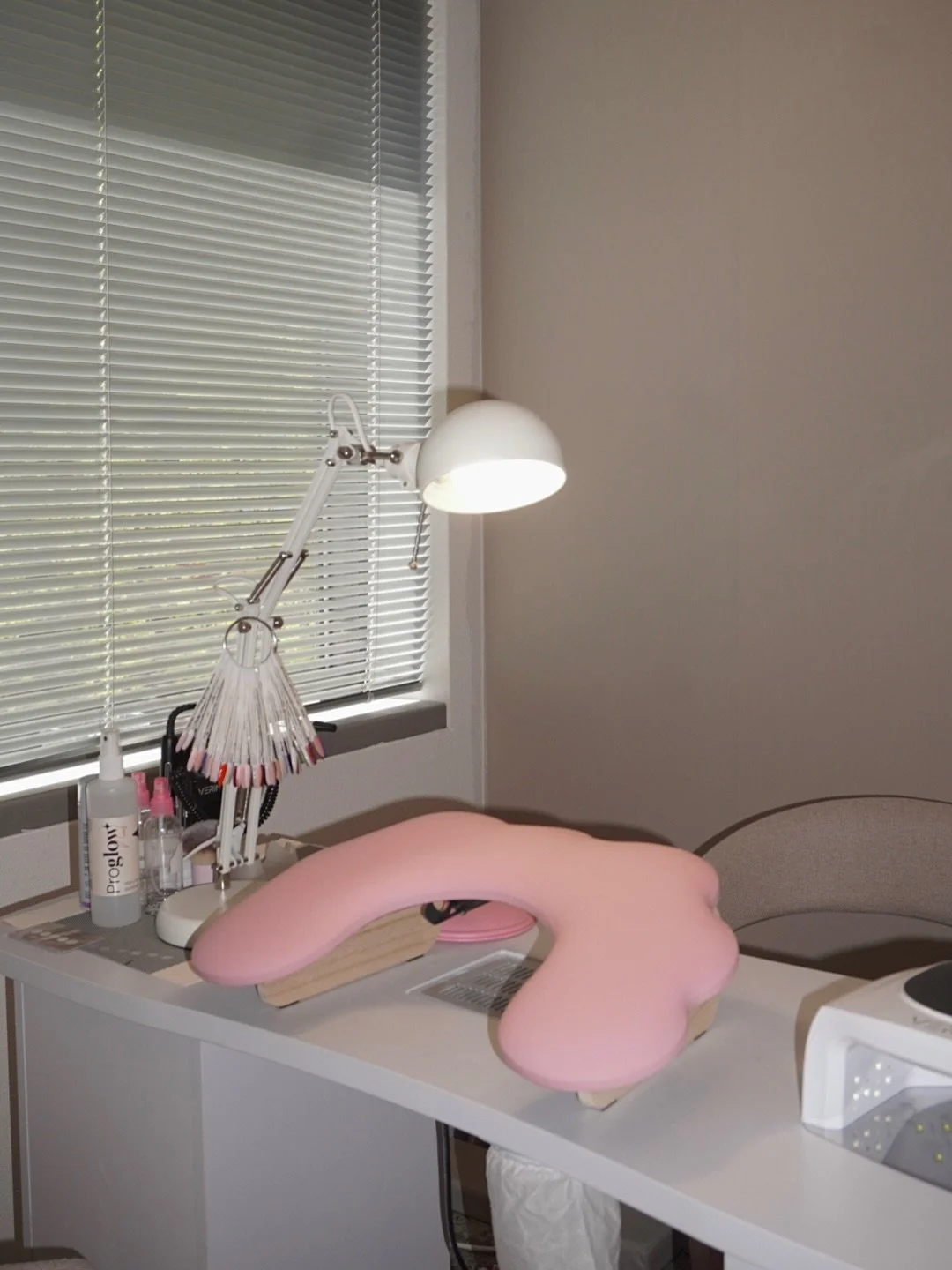 Little upgrades and new essentials 🤍

Soms zijn het de kleine dingen die alles veranderen. Heel blij met mijn nieuwe items voor een nog comfortabelere ervaring in de salon ✨