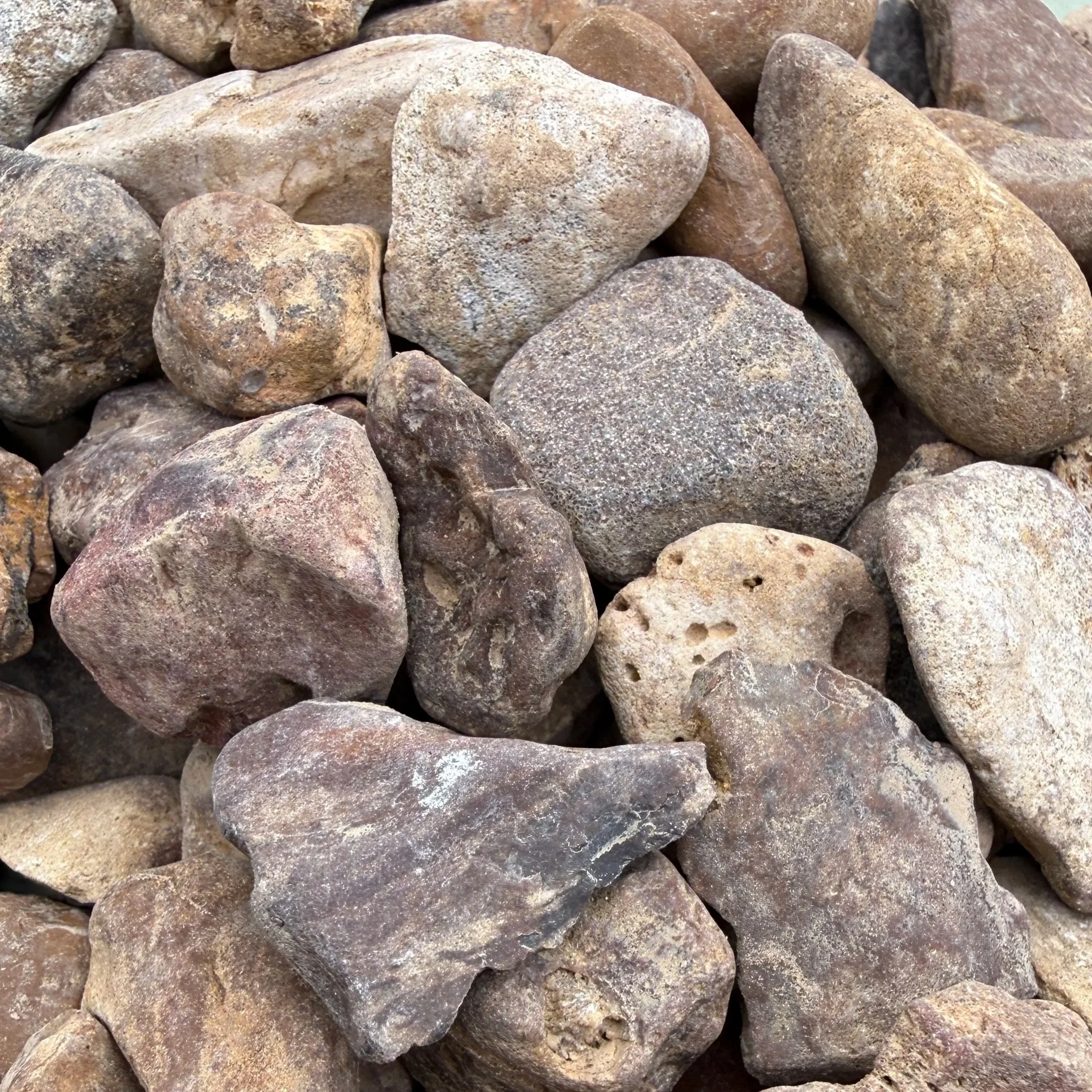3/4" RIVER ROCK