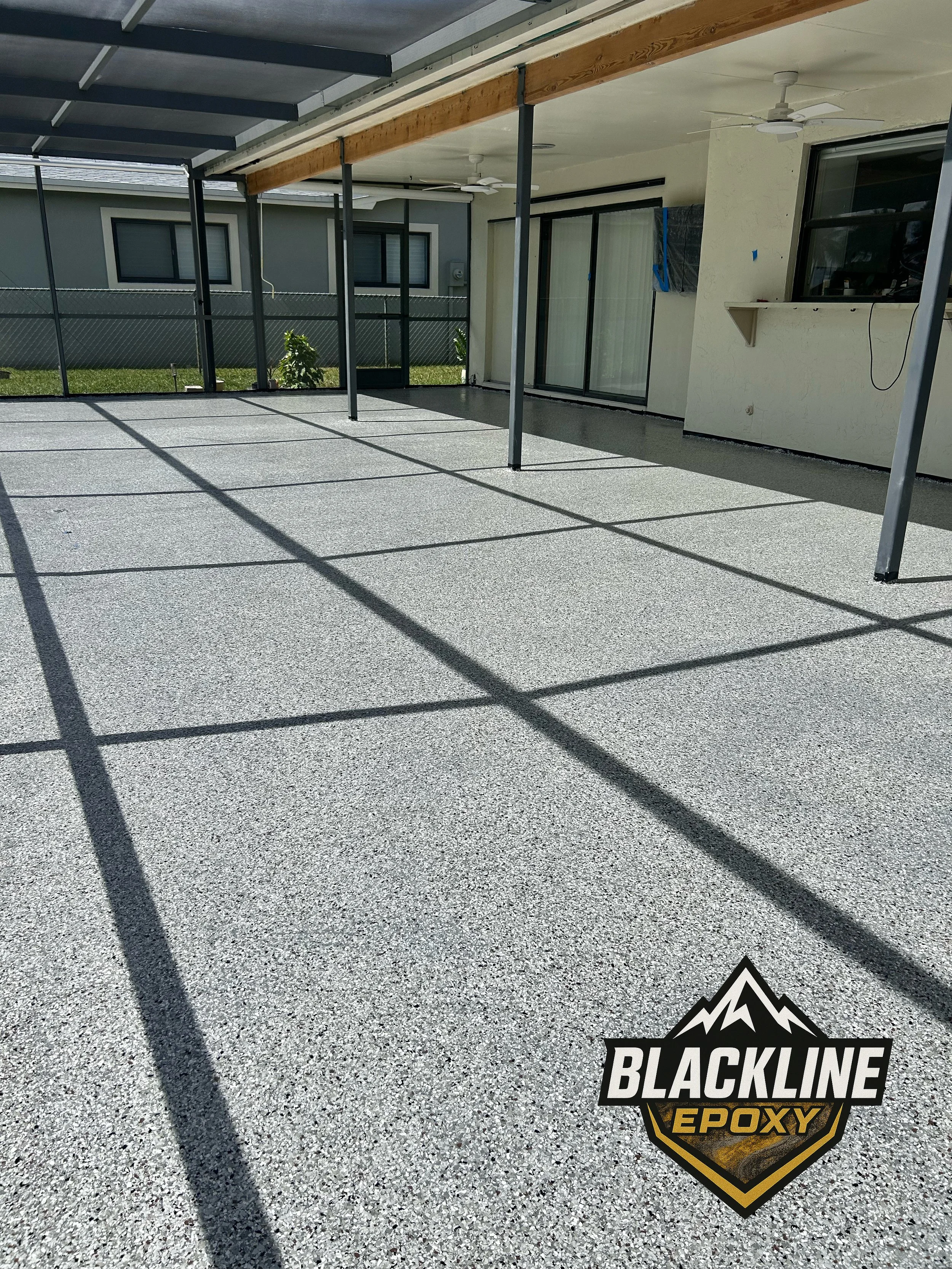 coyote flake expoxy floor in Pembroke pines 