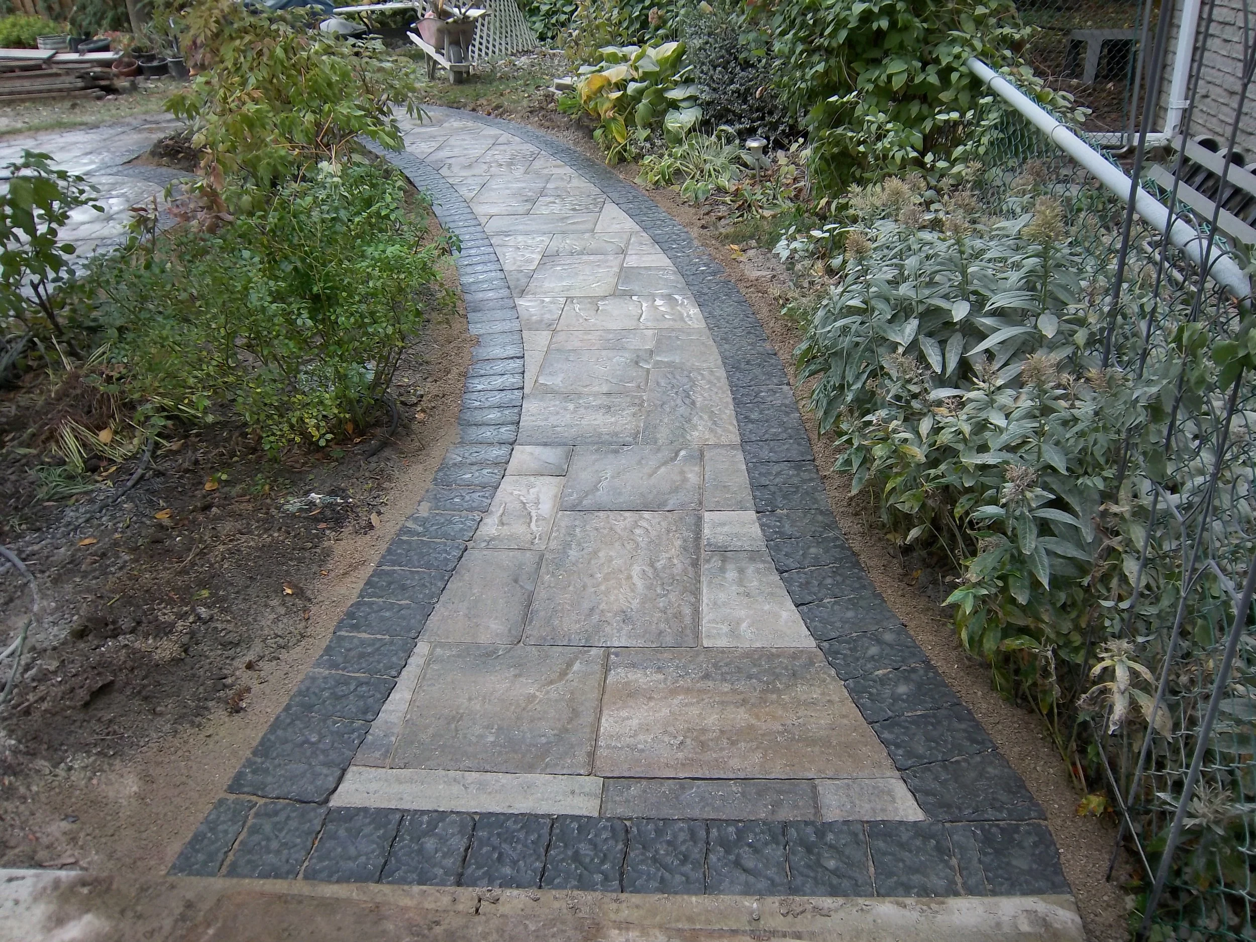 Walkway - Richmond Hill