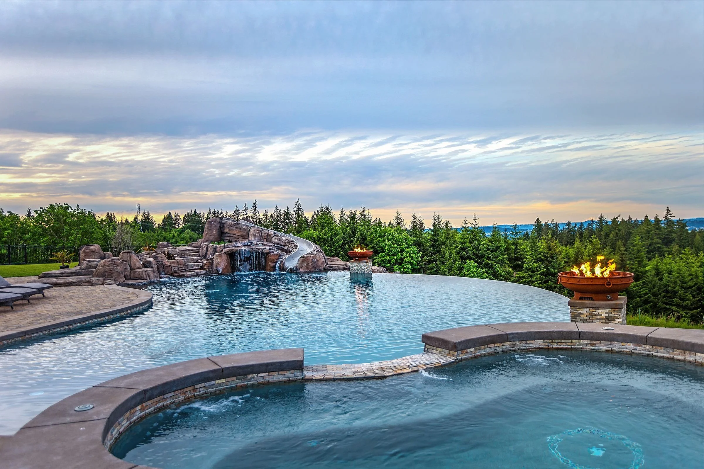 What a Pool Builder With Commercial Scale Brings to a Residential Project in Wilsonville, OR