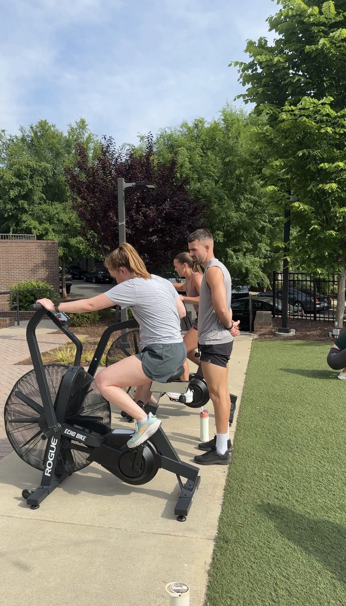 Outdoor strength and conditioning group training session in Charlotte NC