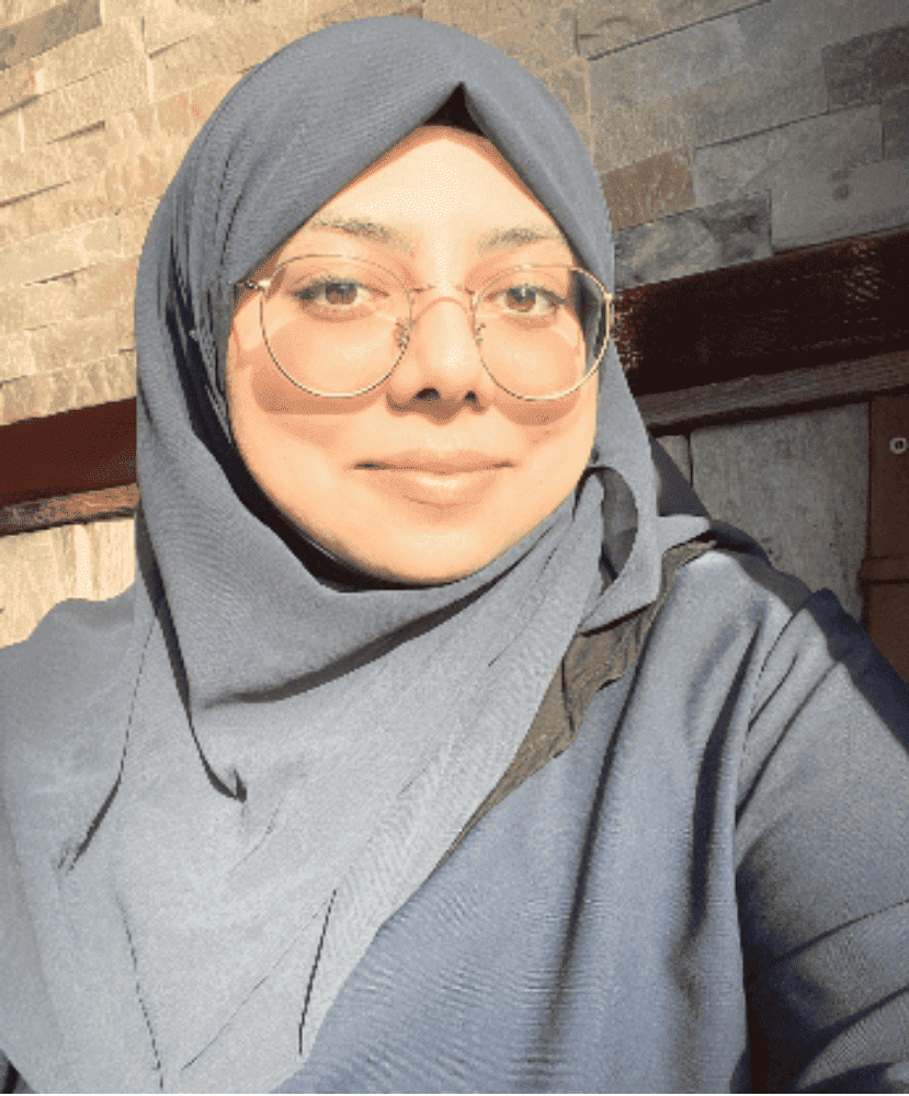 Homaira, designer of Online Project Club’s Squarespace templates