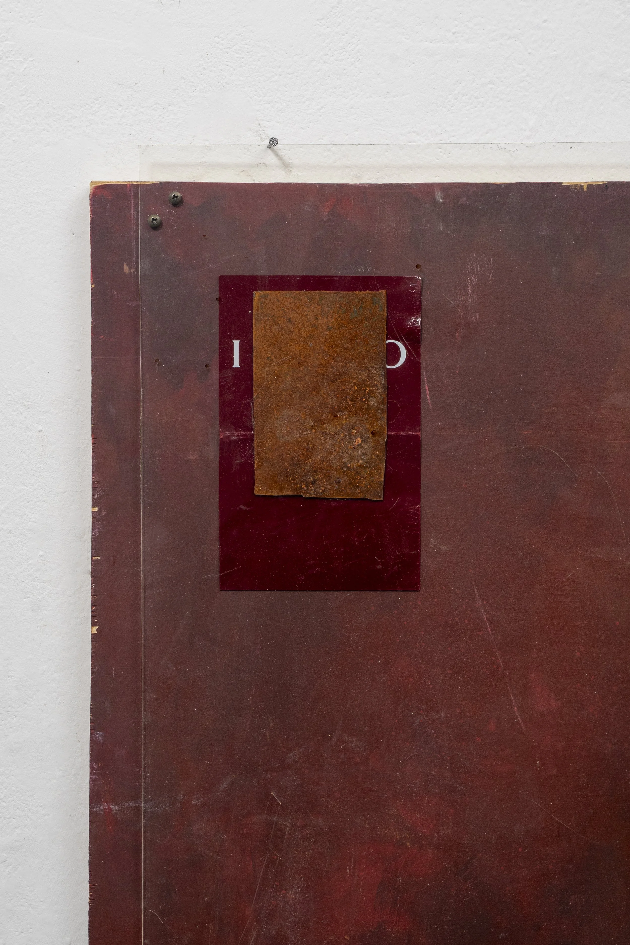 Horse bit (Detail)

40 x 31 inches
Wood, plexiglass, metal, 
inkjet print, Gucci envelope, screws
