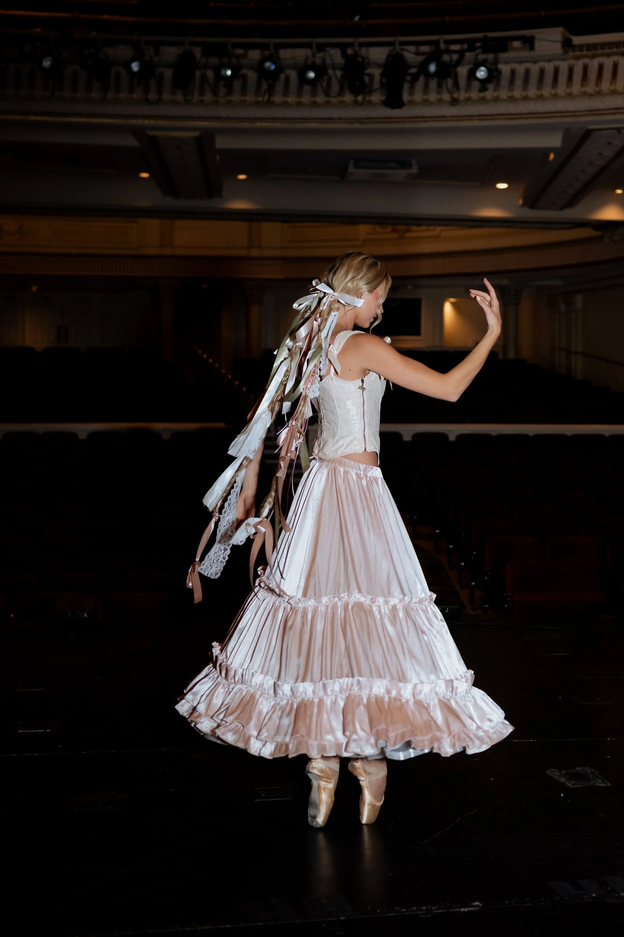 Utah Capitol Theatre Ballet Wedding Inspiration Styled Shoot - Becca Photo-9664.jpg