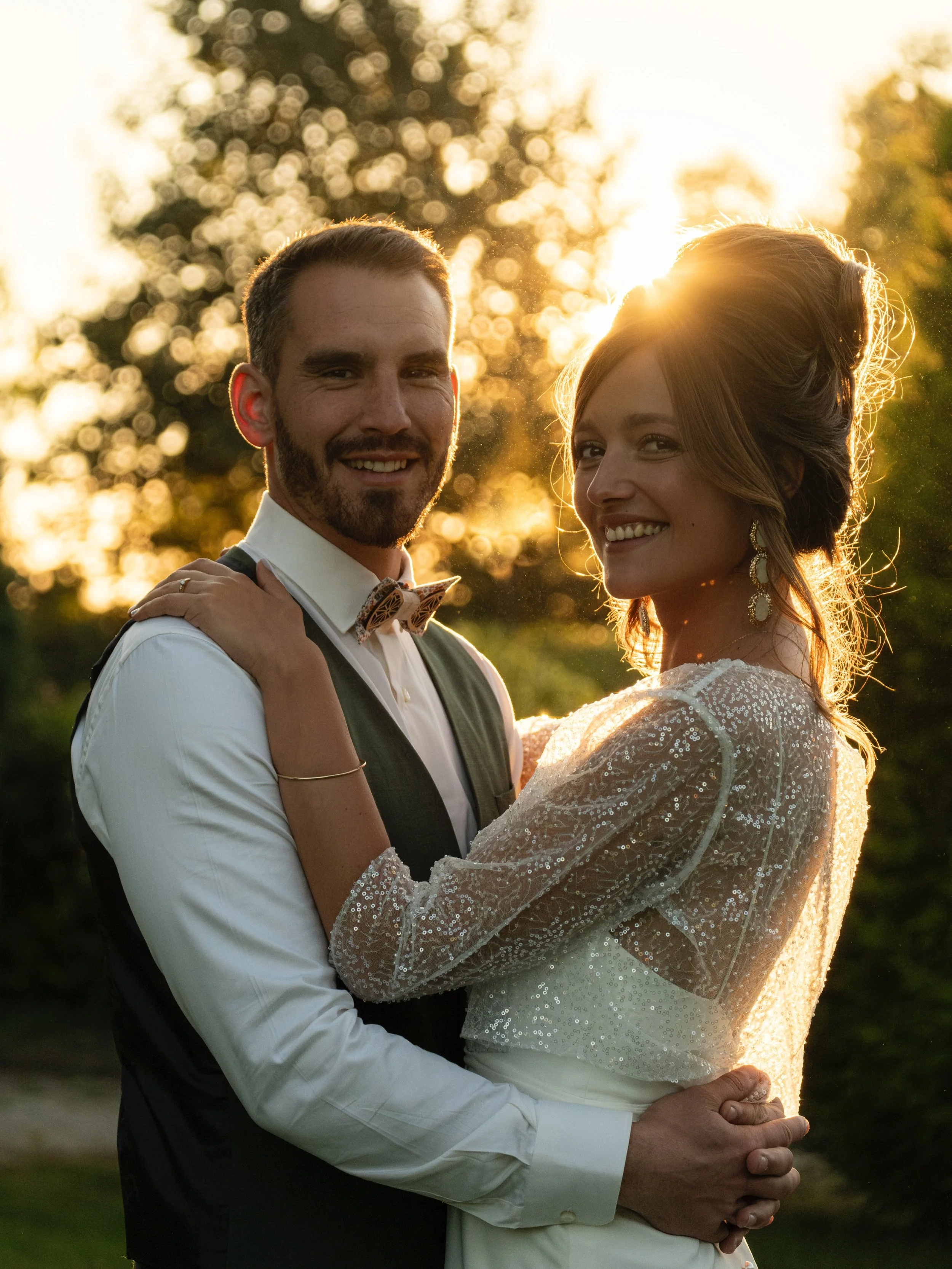 C&eacute;lia et Dorian se sont dit oui en 2024 et pourtant j&rsquo;ai toujours autant d&rsquo;&eacute;motions en revoyant ces images ! 🫶🏼
.
Photographe de mariage en r&eacute;gion Occitanie et plus loin encore ✨ 
#photographedemariage #photographet