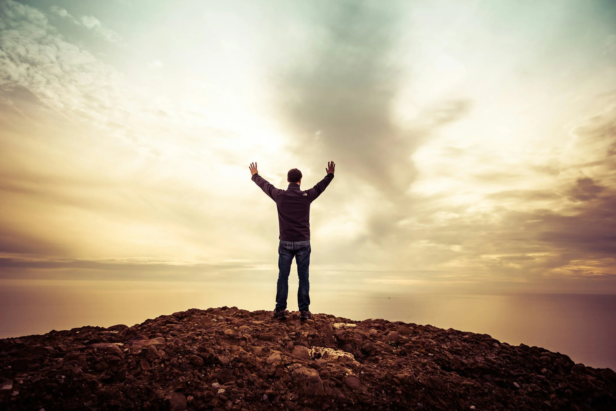 The Power of Praise in the Battle