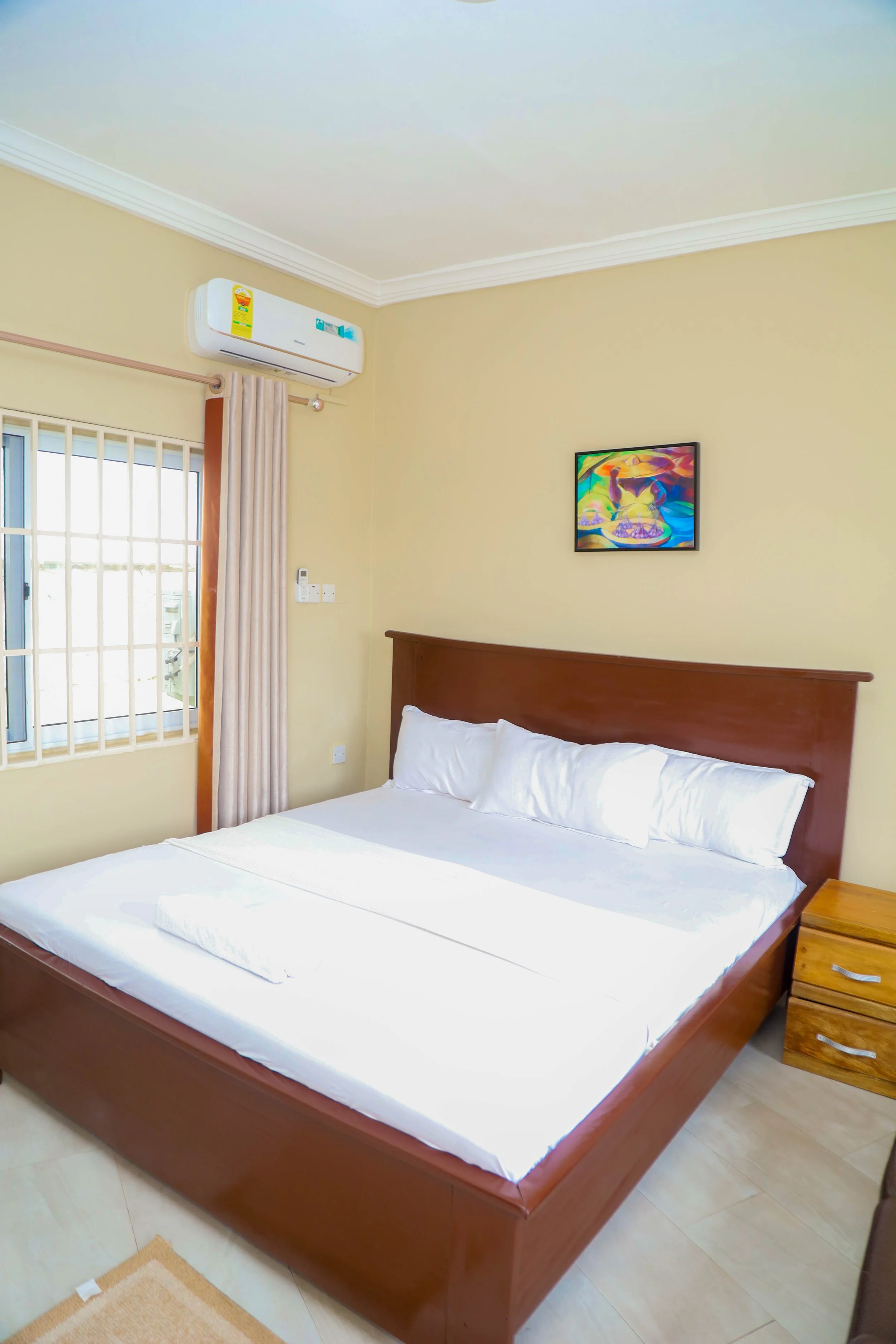 Deluxe Chalet Bed.jpg