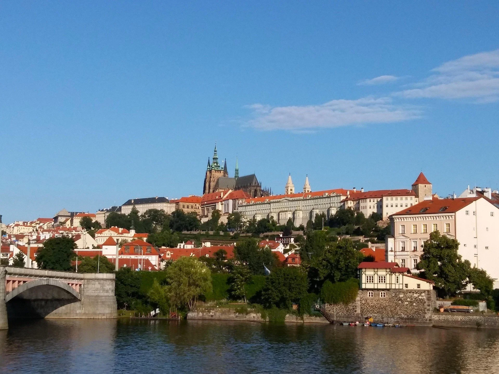 drahunkas-prague-castle-2262297_1920.jpg