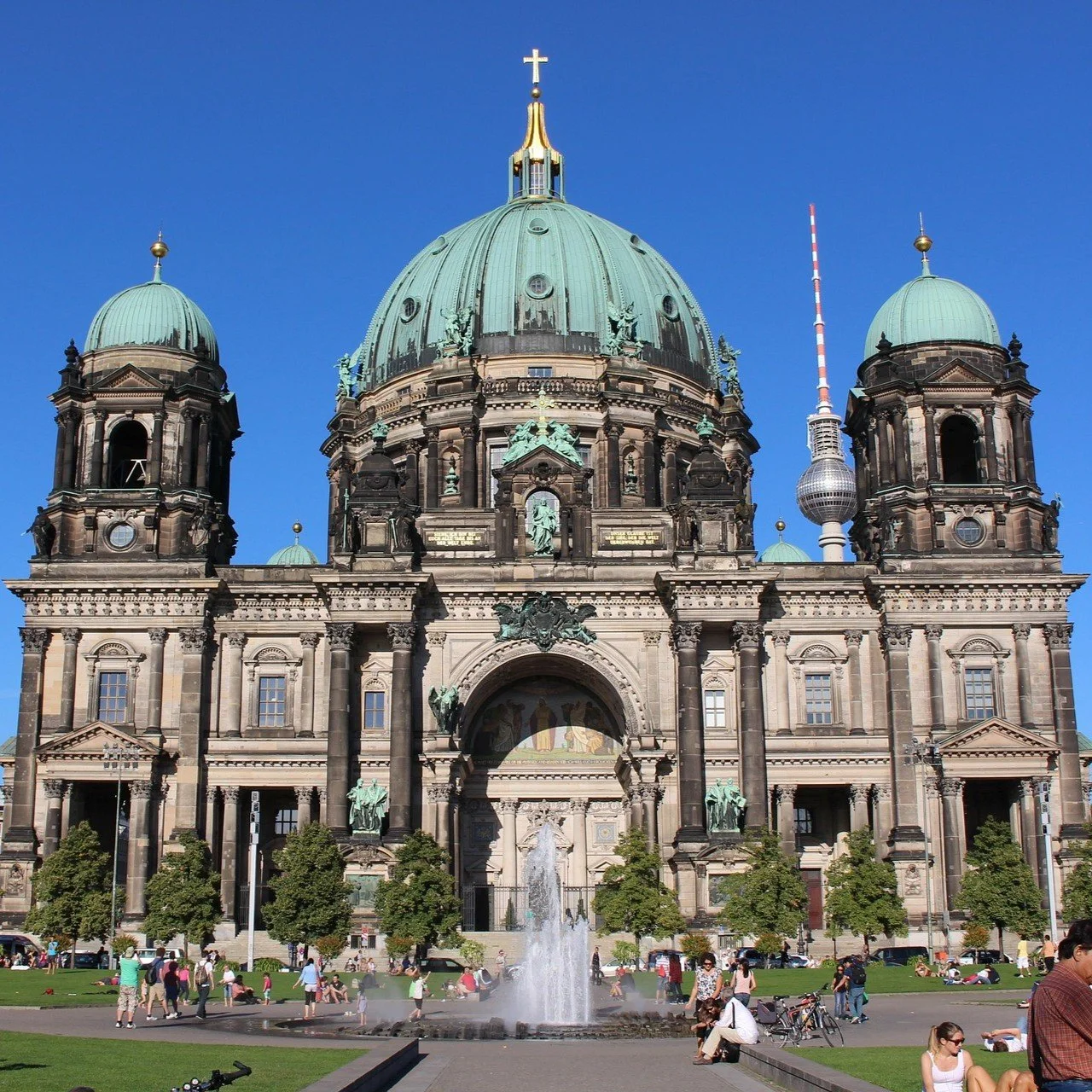 berlin-5121422_1920.jpg