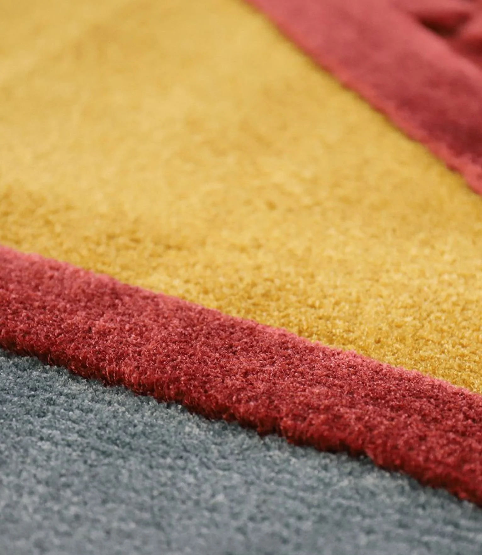 bauhau-2-rug-society-2x.jpg