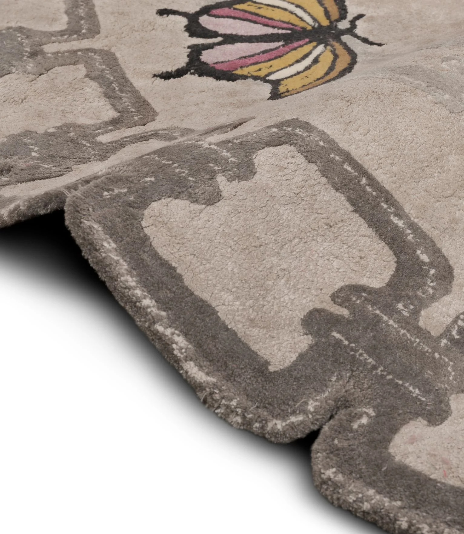 metamorphosis-4-rug-society-2x.jpg