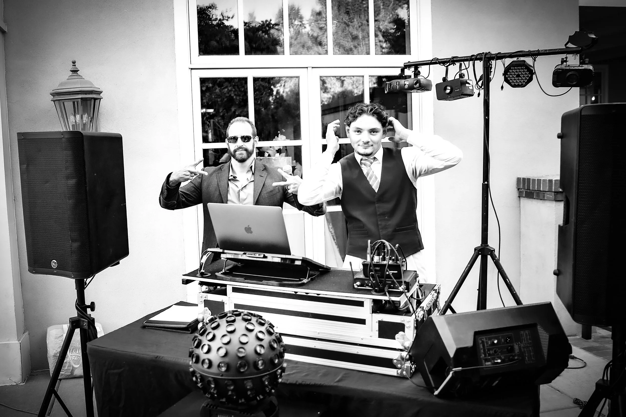 Wedding DJ's