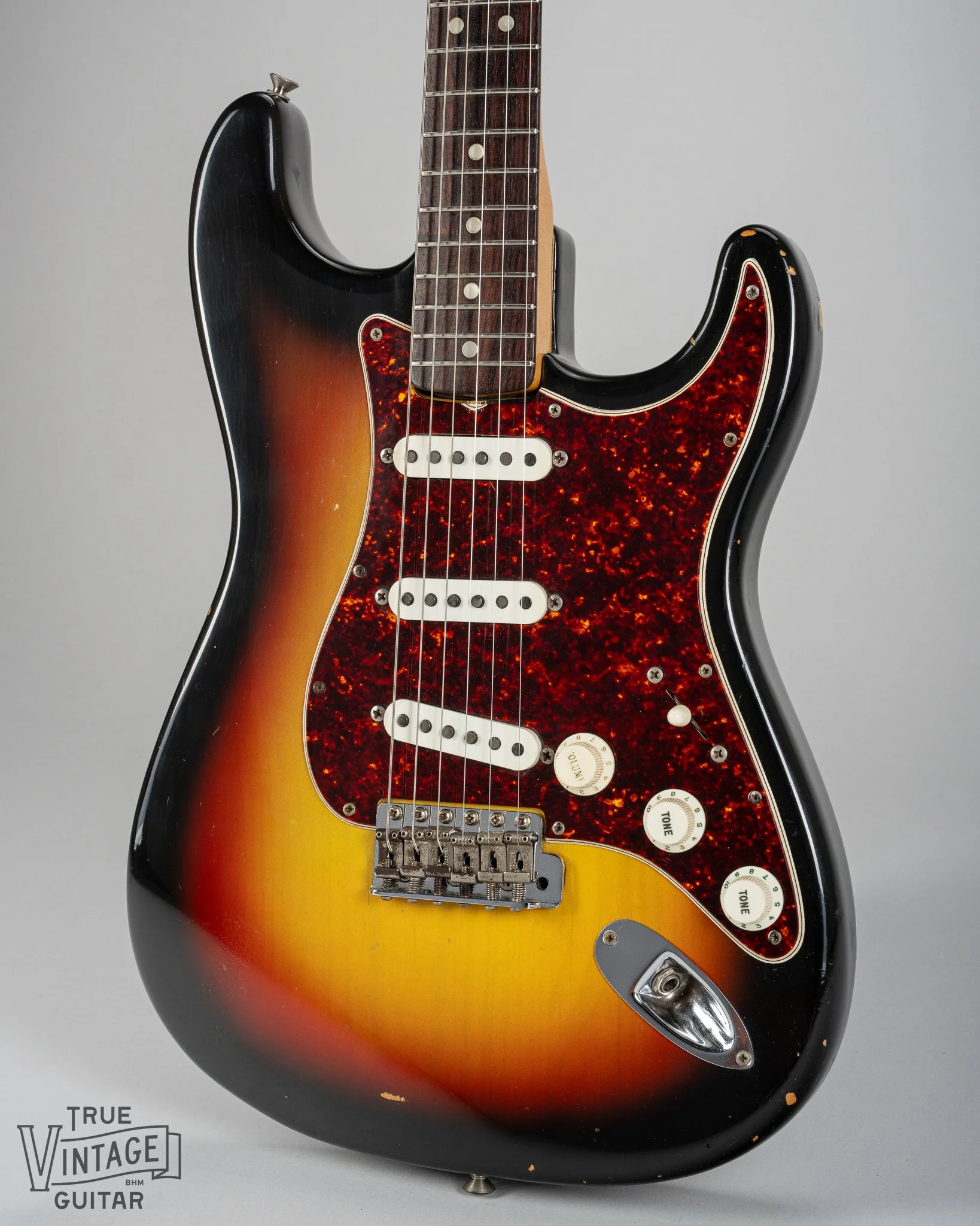1967 Fender Stratocaster Sunburst EDITS-17.JPG