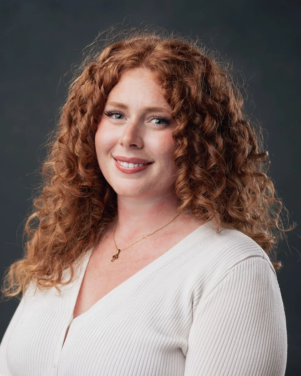 LinkedIn portrait session in North County San Diego. Clean, confident business headshot on digital.
