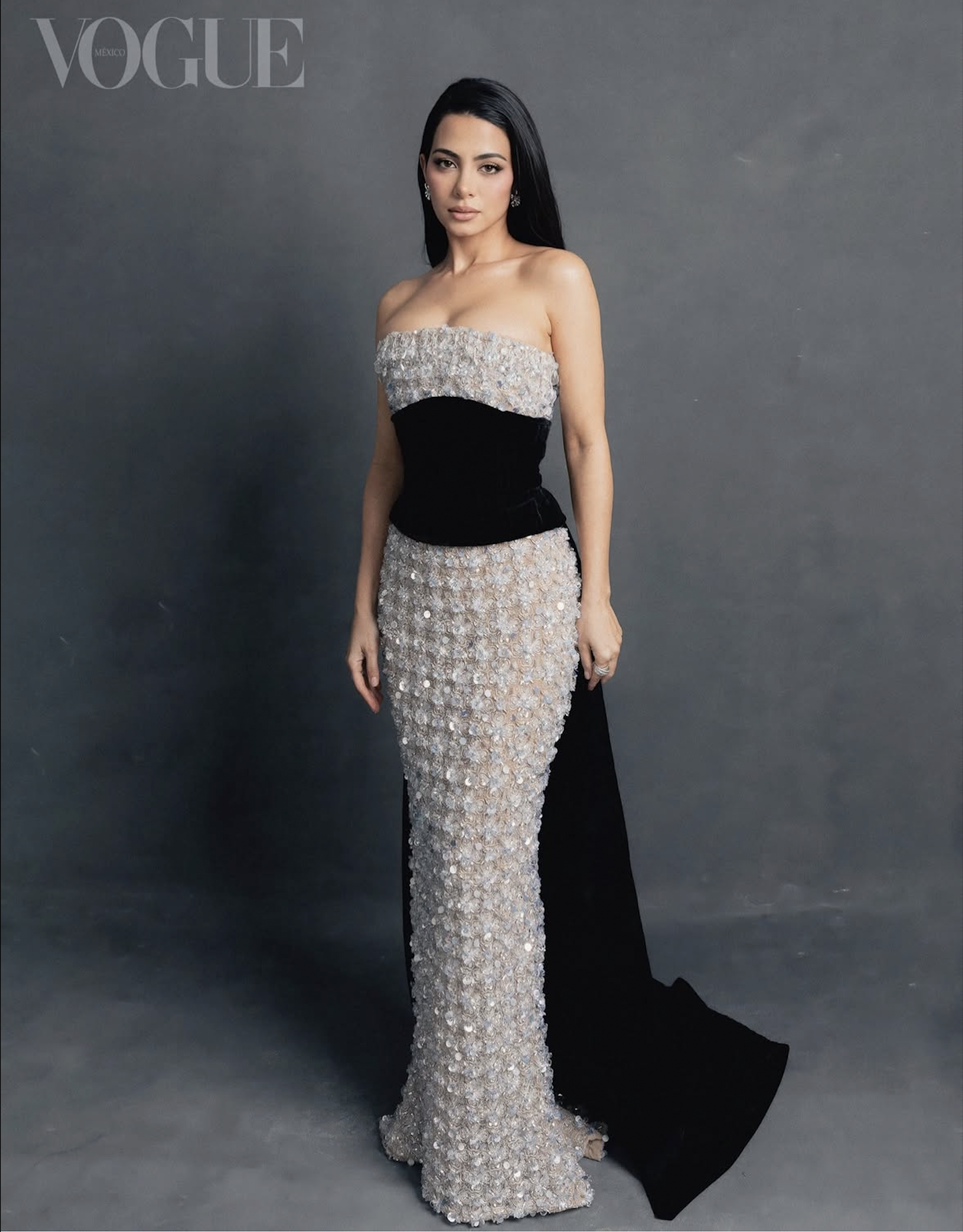 Emeraude Toubia, Vogue, Dan Pop.png