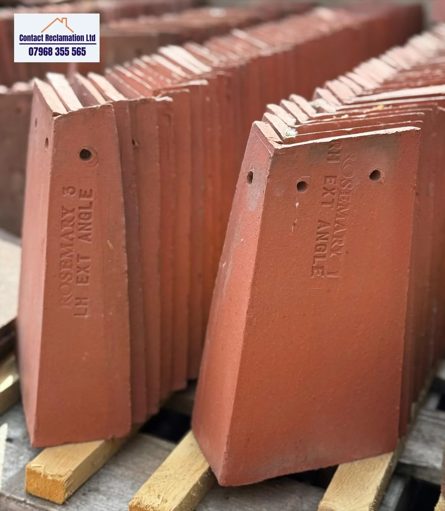 Lots of Bonnets, Valleys and External Corners are now available in the yard&hellip;..including these Redland Rosemary Clay Classic 90 Degree External Angles. 

We are currently reclaiming a huge barn full of roofing materials (with lots of hidden gem