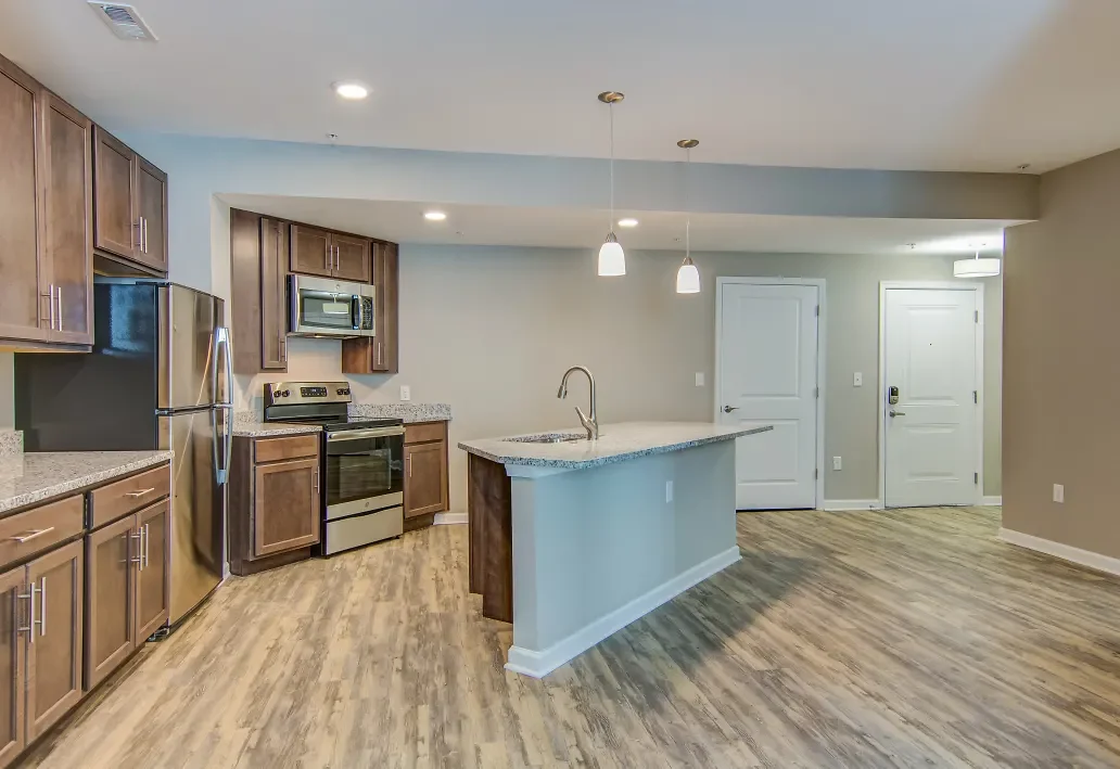 kitchen-2 bedrrm-far.webp