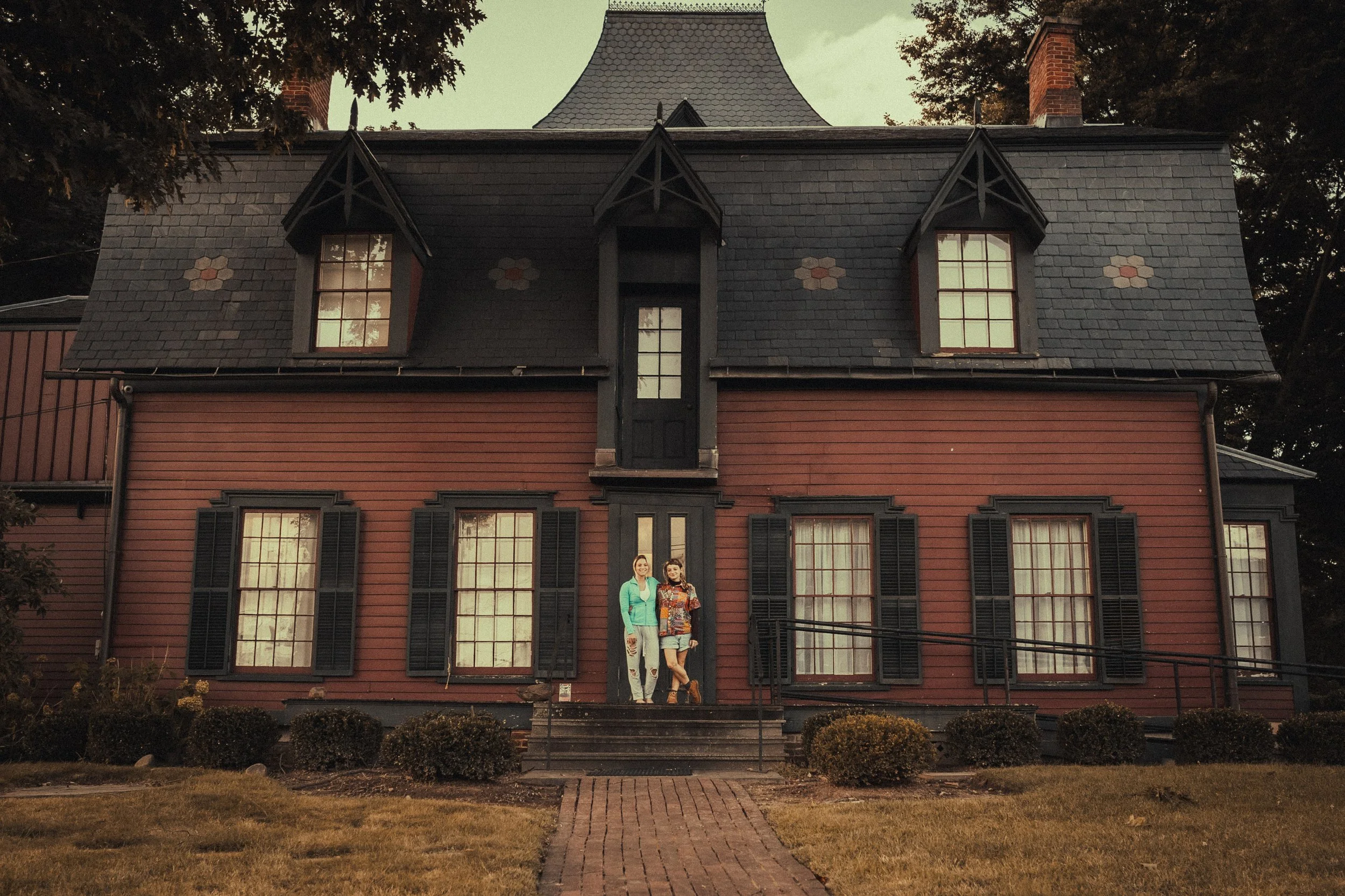 Char El 5 - Kris Khunachak.jpg