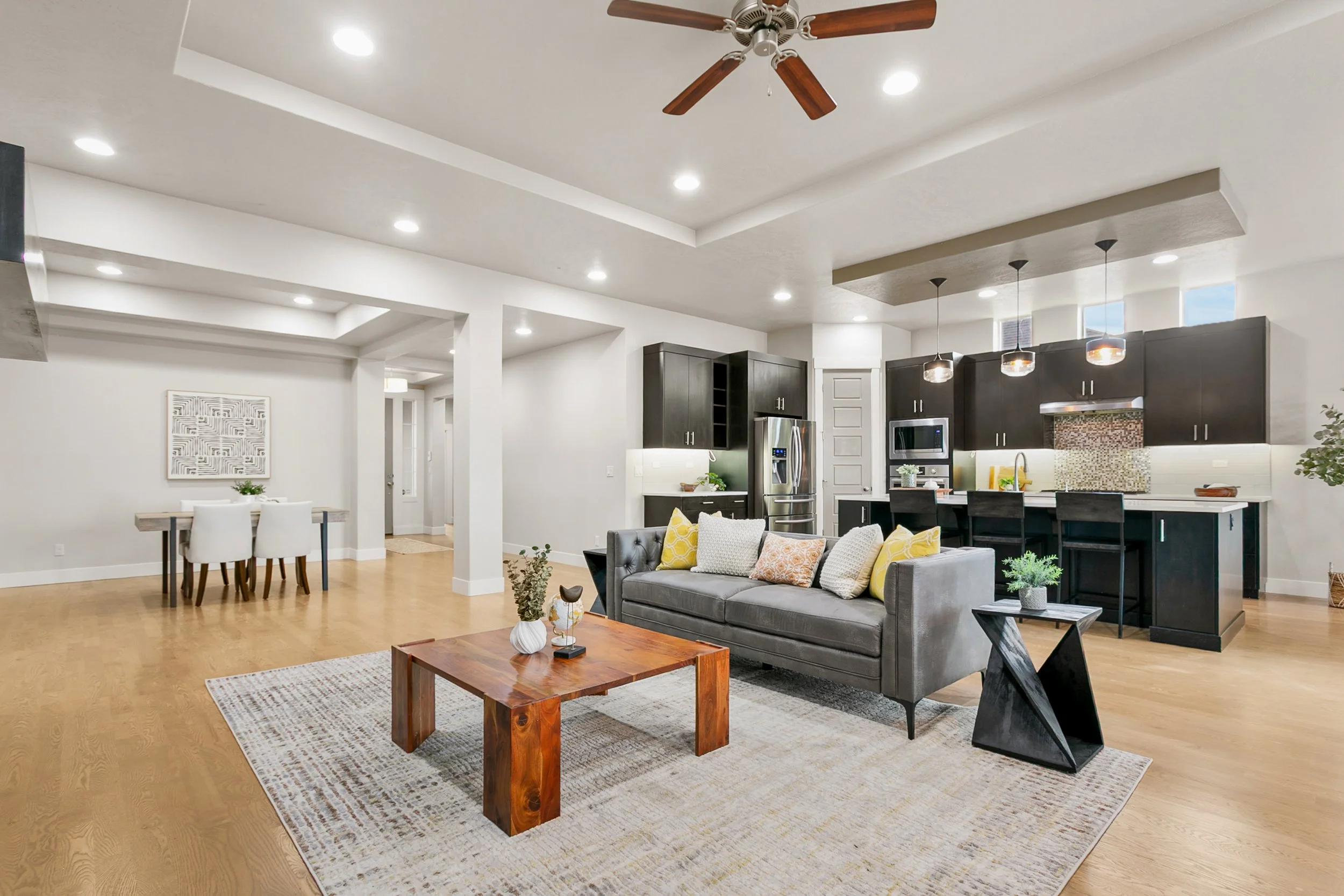 4775 SPOTTED HORSE--17 copy.jpg