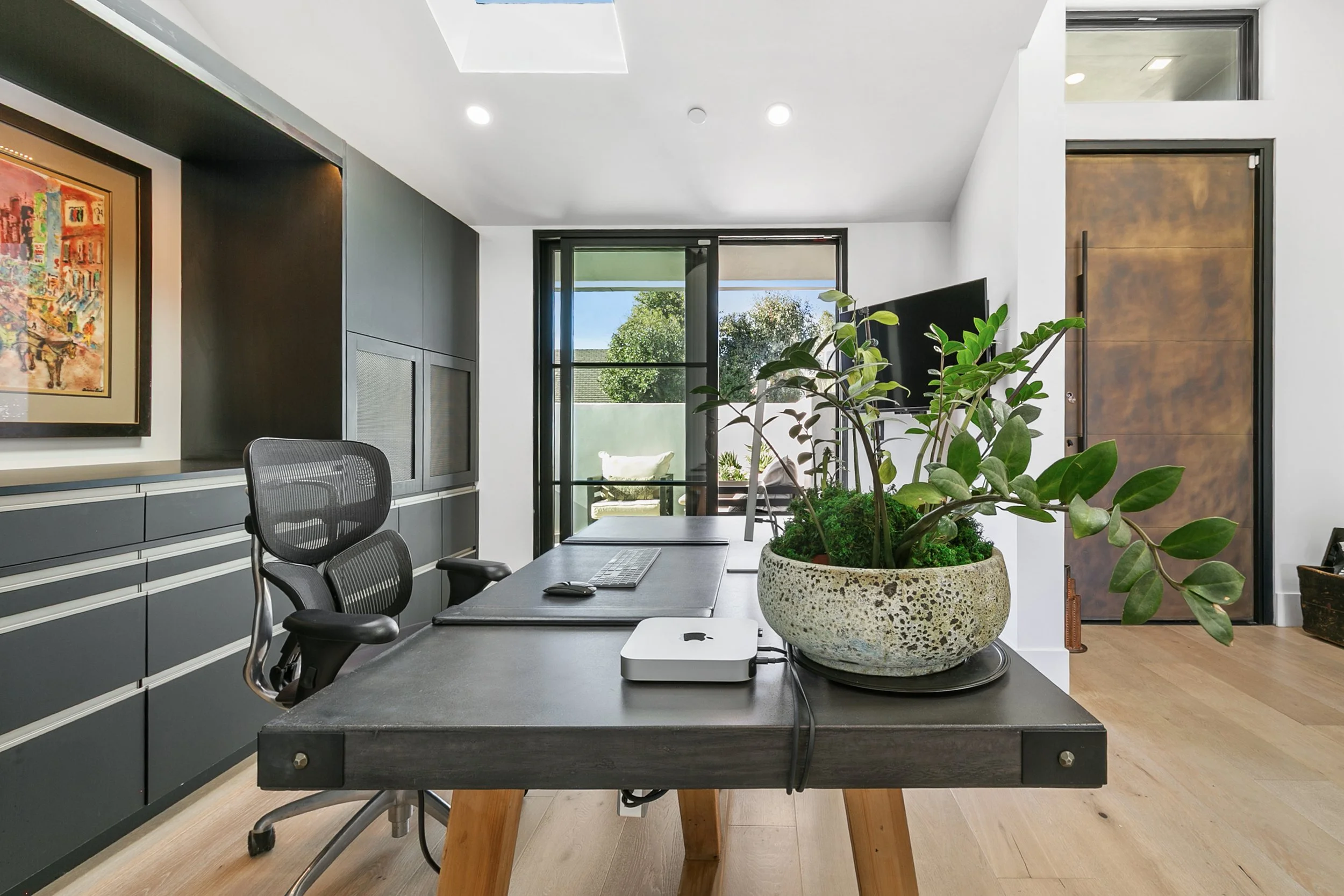 26-11-1 3919 Avenida Brisa FINAL-37 copy.jpg