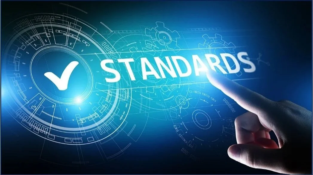 Clear Operating Standards: Boost Performance in UK Real Estate — Moricon