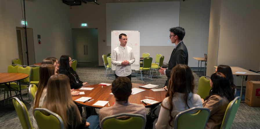 Elevating Customer Experience in UK Real Estate: The Power of Hospitality and Service Training