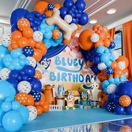 biggg blue balloons.jpg