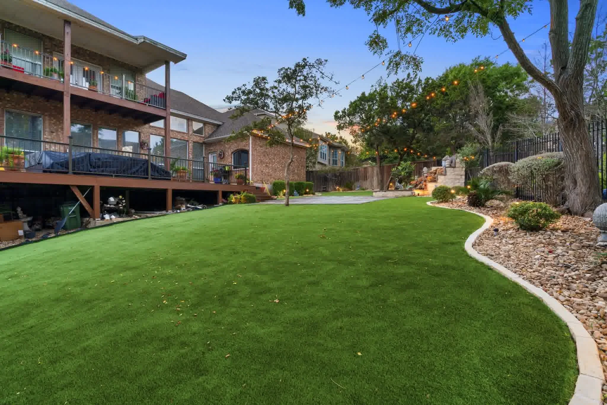 Keep Your Artificial Turf Fresh and Clean Year-Round