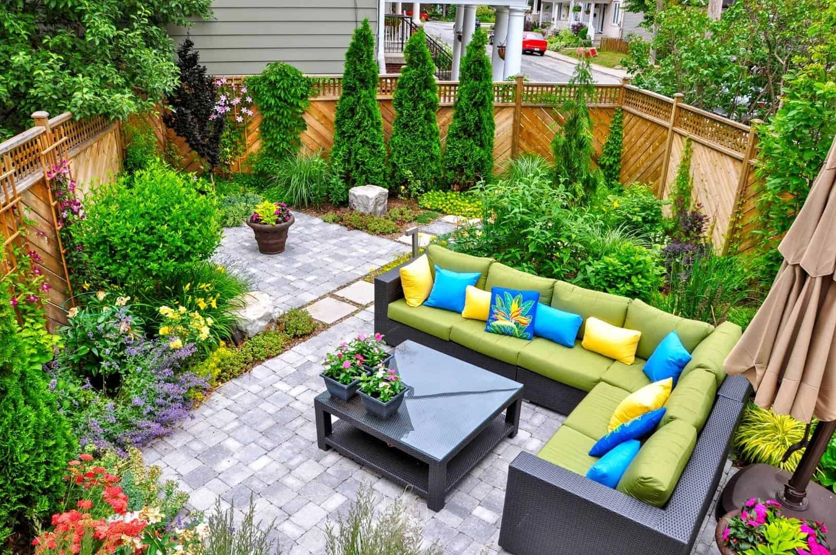 How Fencing Can Transform Your Landscape