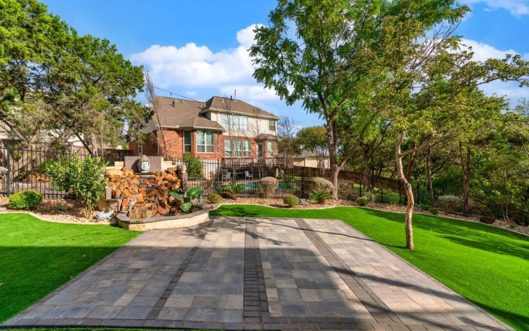 Signs Your Driveway Needs Repairing ASAP