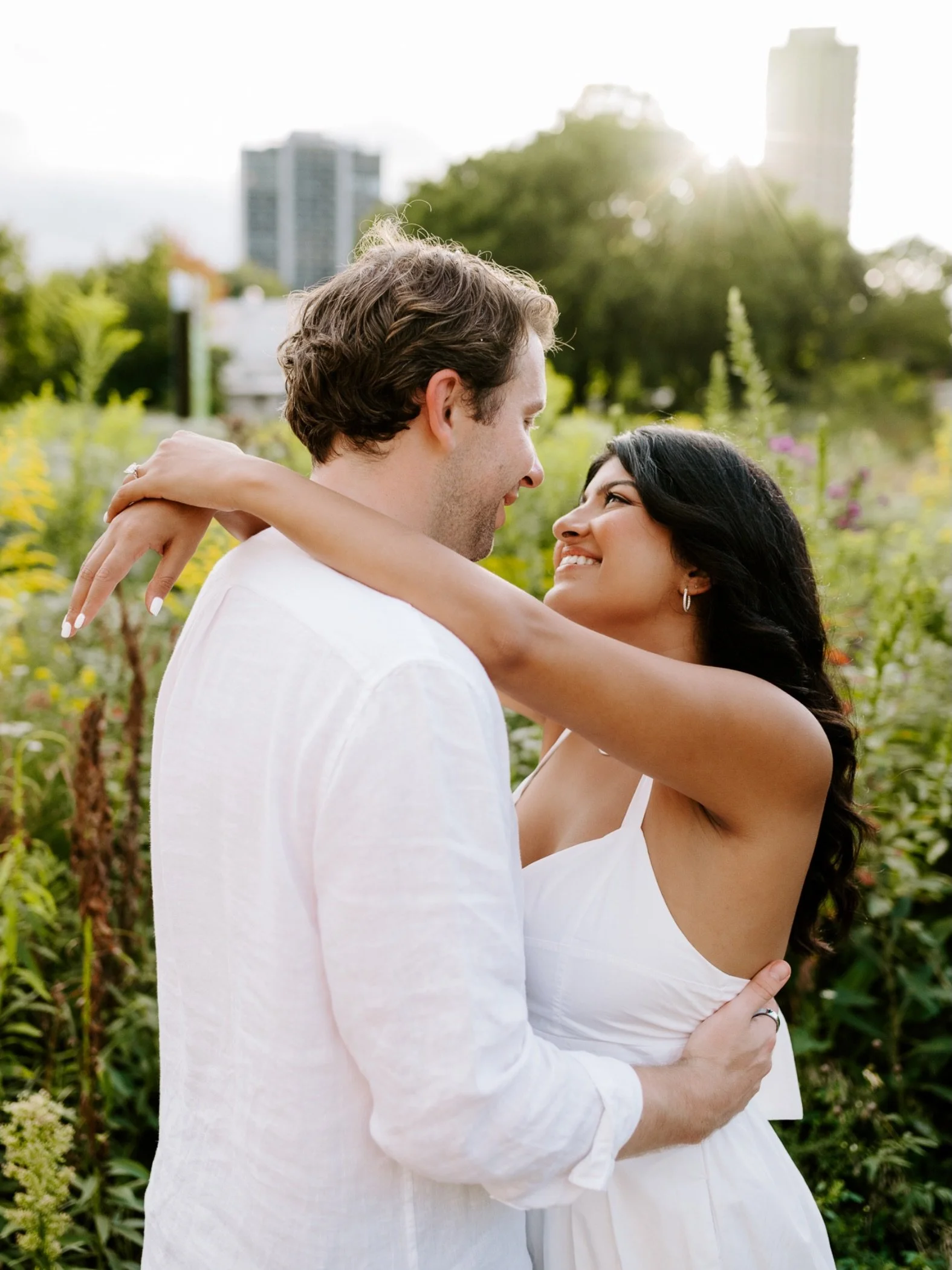 Puja + Justin!!!!! Running around Lincoln Park with my 2027 couples is simply the best 🫶🏻 how adorable are these two!!!!!

#engaged #engagementphotographer #chicagoengagementphotography #lincolnpark