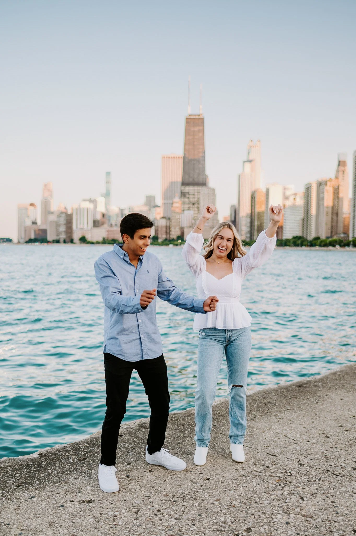 light-filled-chicago-wedding-photos