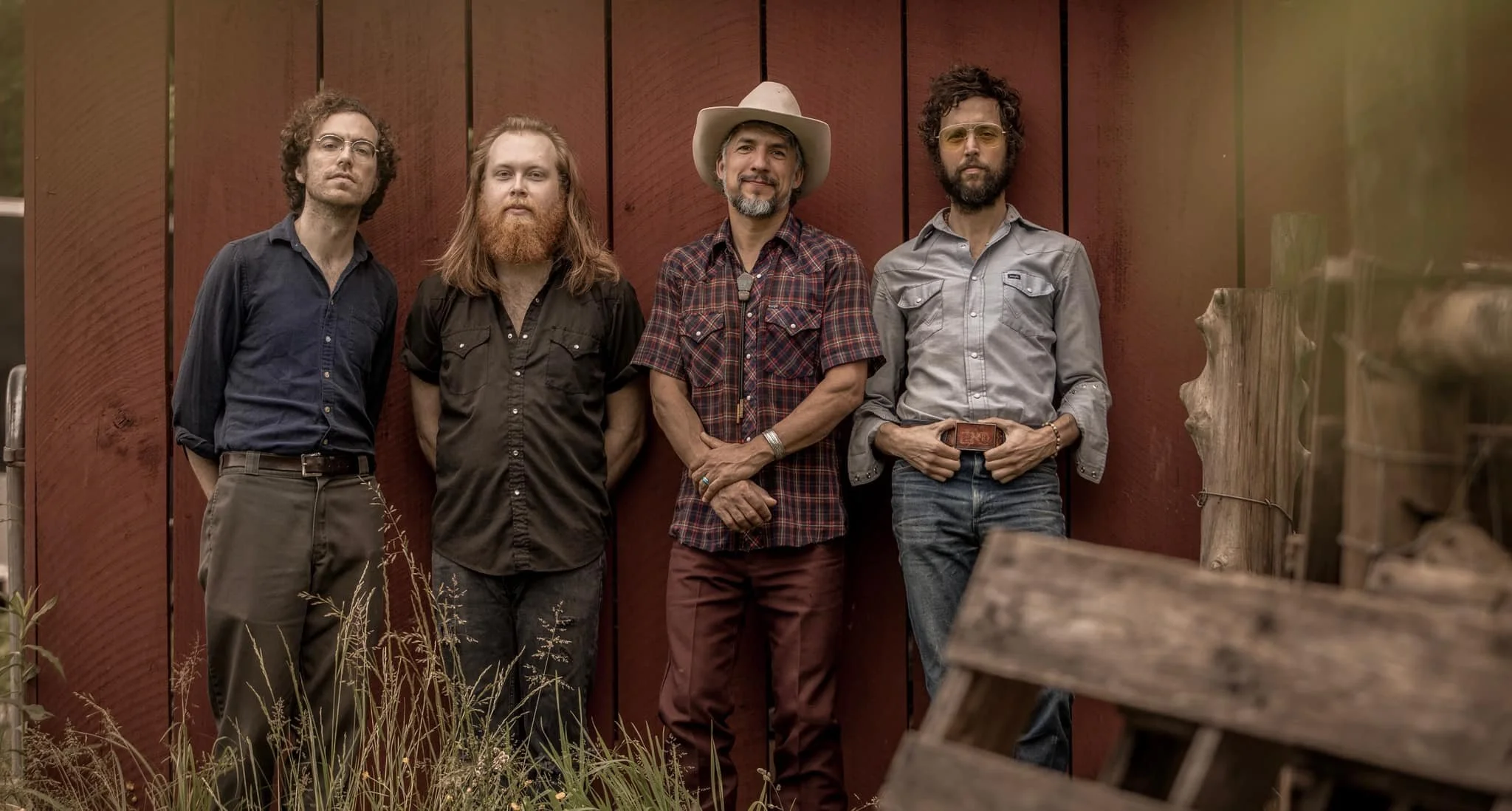 Cruz Contreras & The Black Lillies – Live at Cassie’s