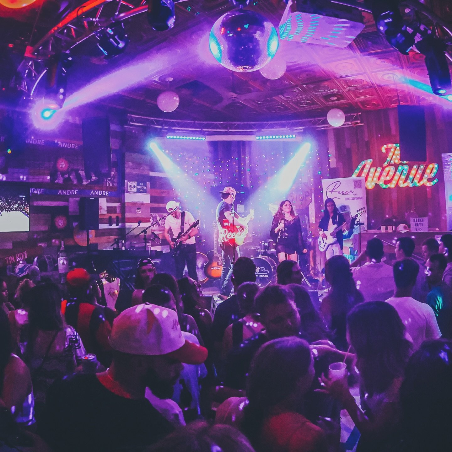 Reece – Live at Cassie’s