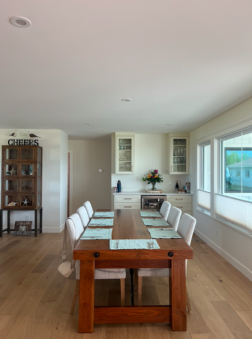 Comox Valley Painting - Custom Homes.png