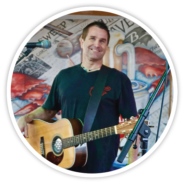 circle_Doug Segree-02.png