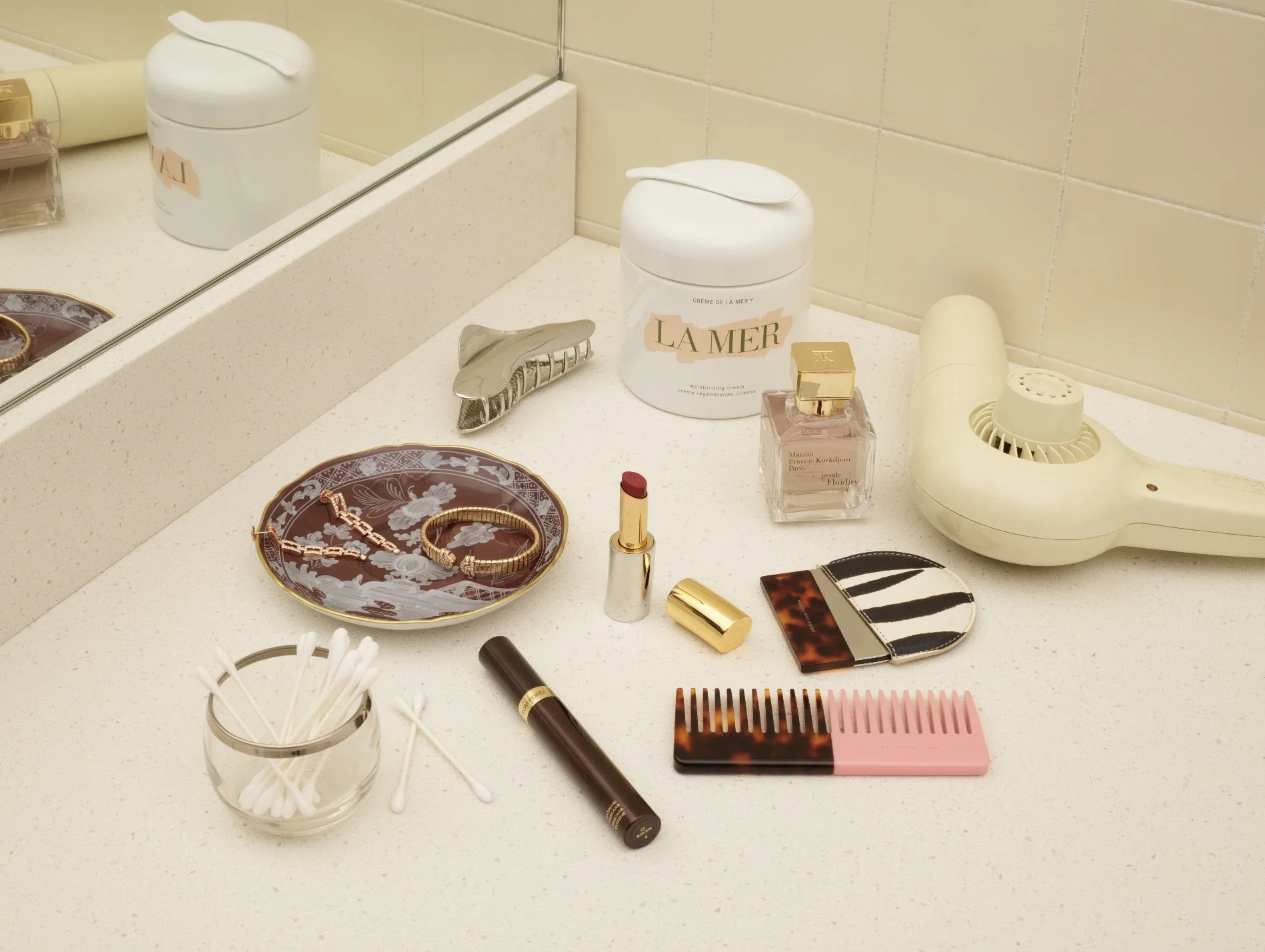 makeup gifts.jpg