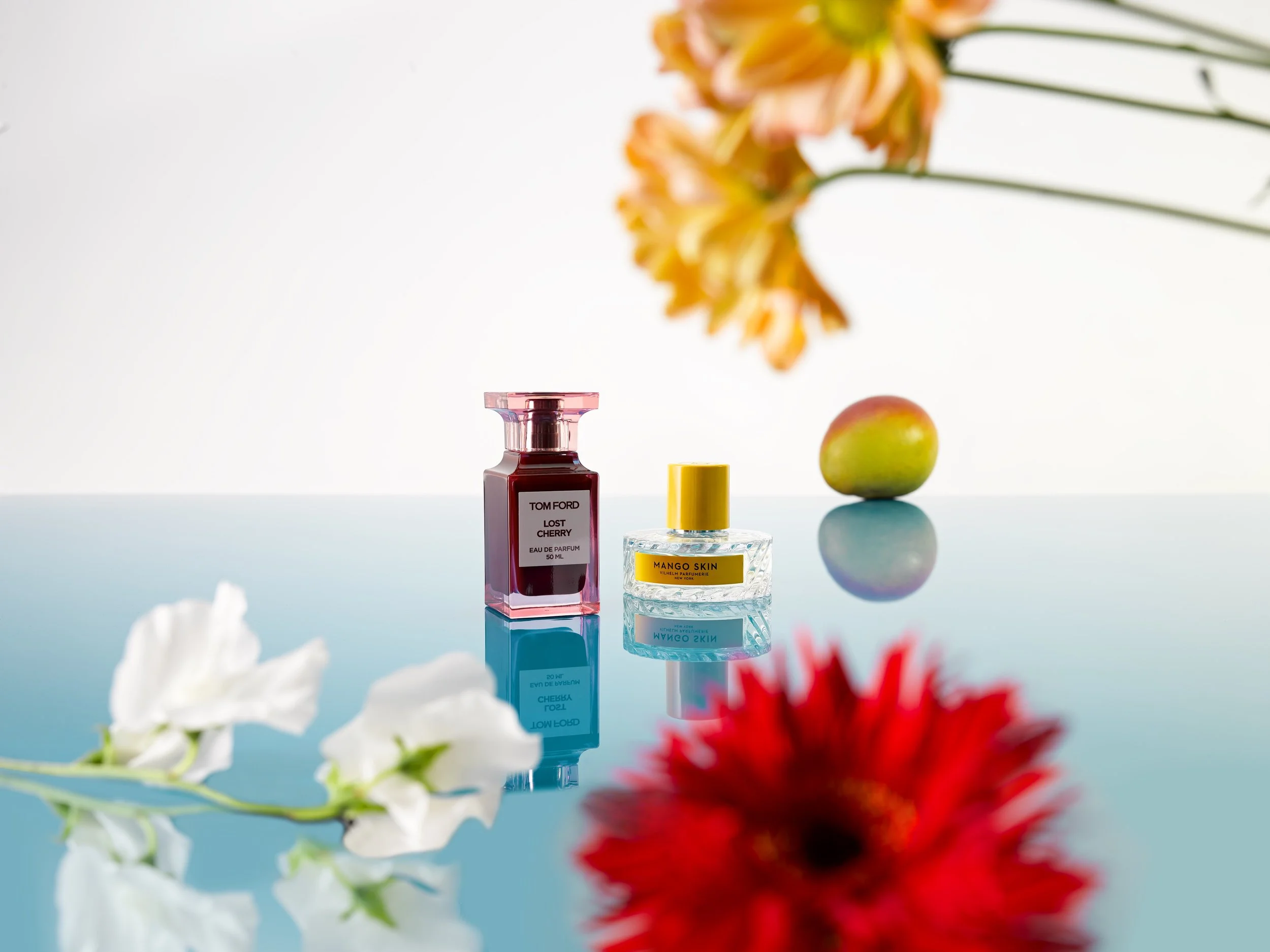 020823_231-01349_Q1_BF_BEAUTY_CAMPAIGN_FRAGRANCE_SL_DIGITAL_SHOT3_0039-0052_STACK.jpeg