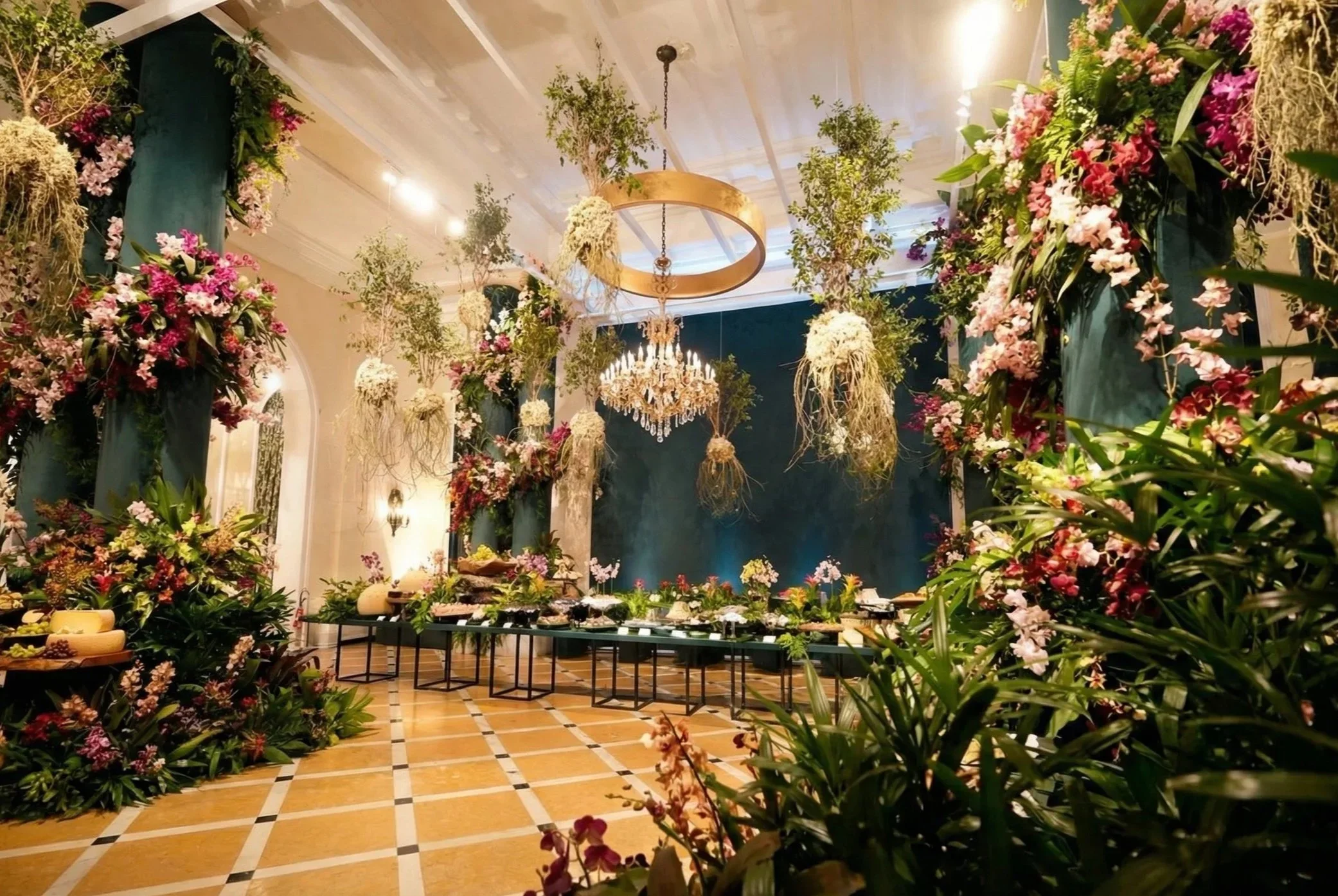 Entre jardins suspensos e orquídeas: o Réveillon do Copacabana Palace