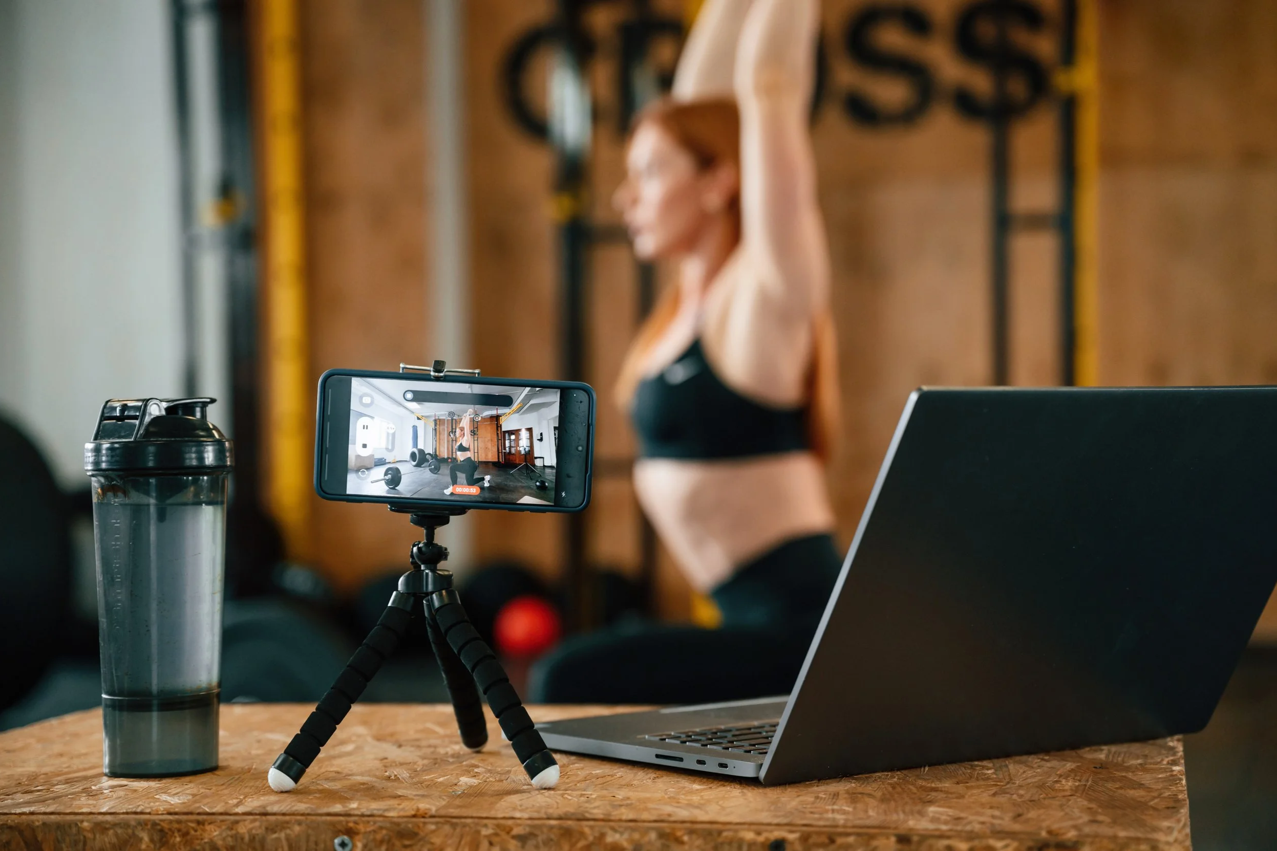 shooting-video-by-smartphone-doing-exercises-bea-2026-03-24-03-21-23-utc.png