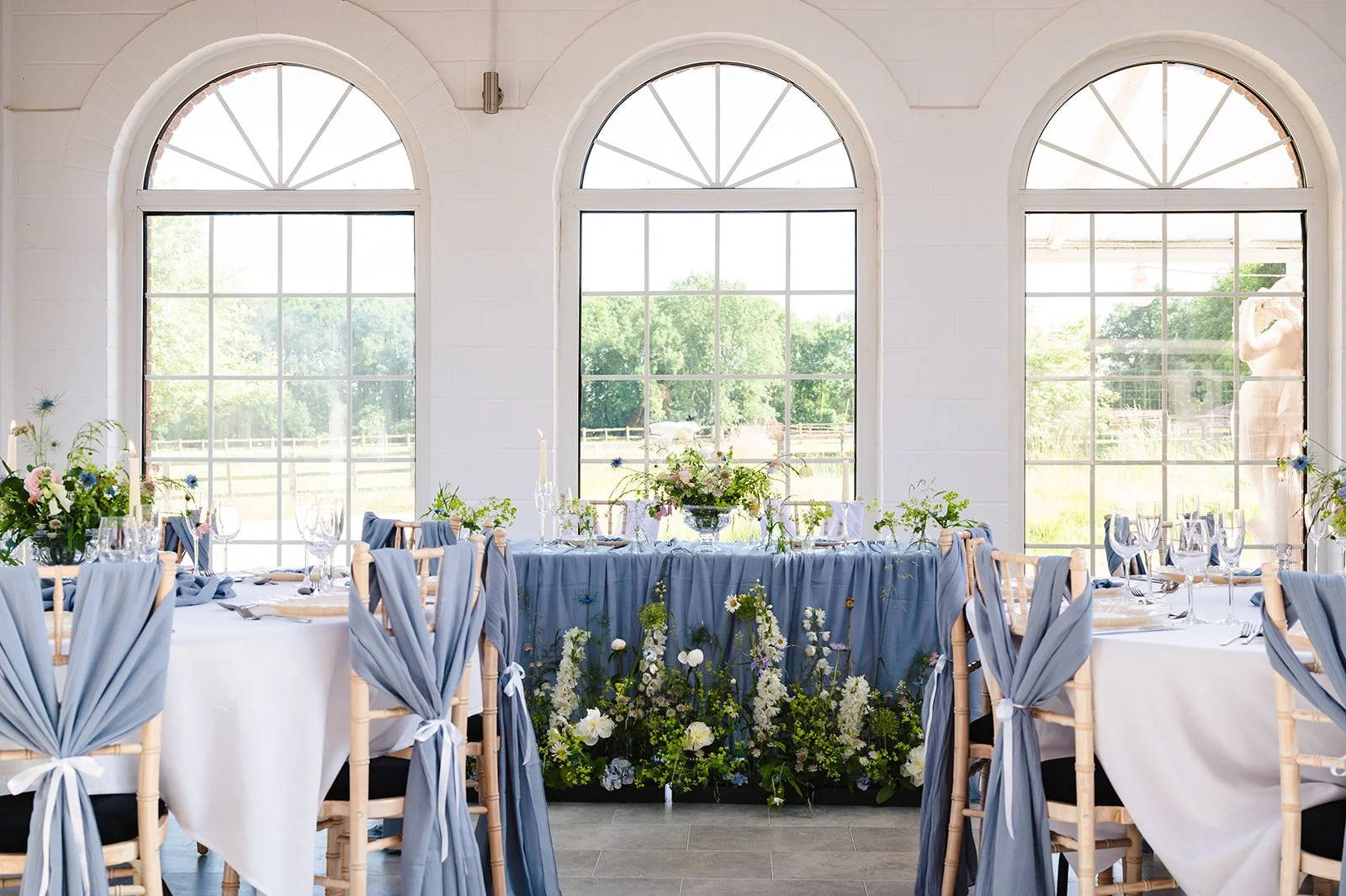 Irnham Hall Styled shoot (33 of 35).jpg