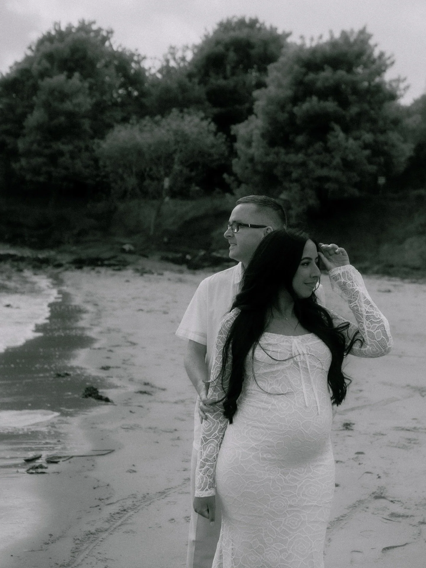 Soon to be three 🤍 

Tell me you want a shoot at the beach and I&rsquo;ll be there!! It was such a delight meeting and photographing Ansa and Derek who wanted to freeze in time these special moments before the arrival of their little bundle of squis