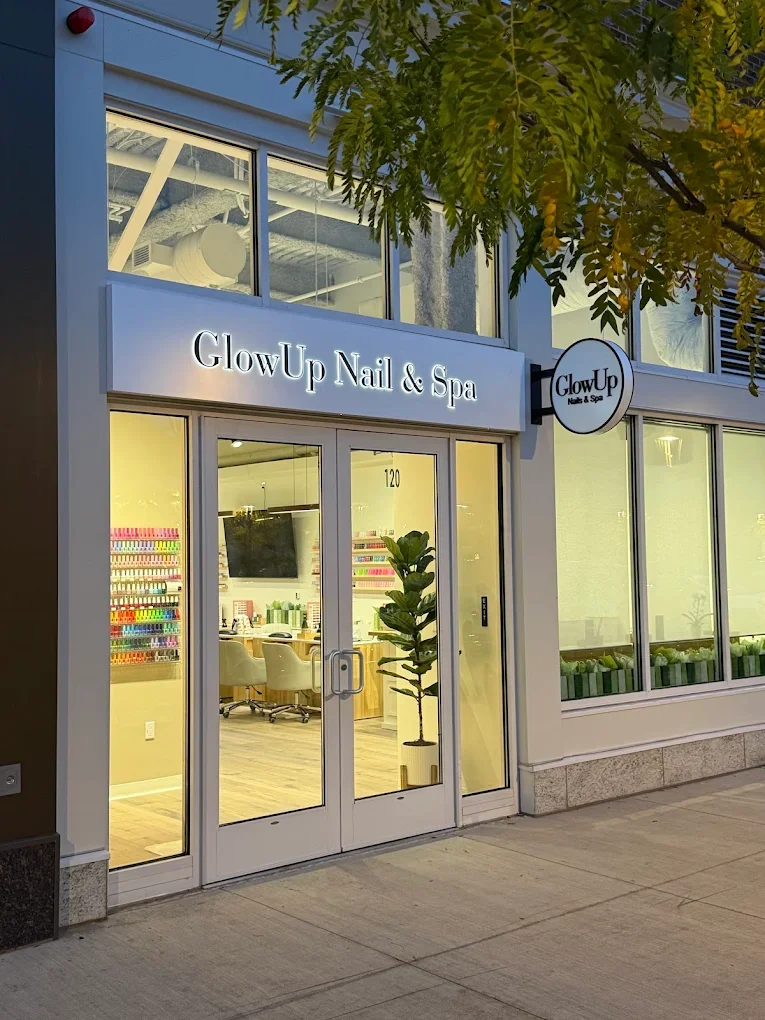 COMMERCIAL / Nail Salon & Spa: Darien, CT