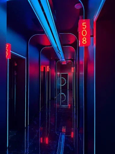 COMMERCIAL / Restaurant: Long Island City, Queens, NY