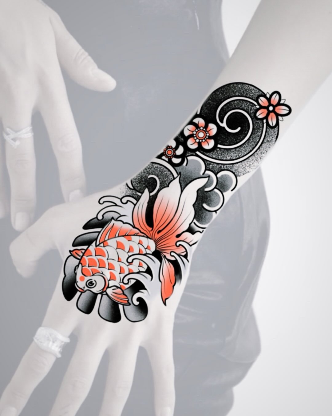 Hand Project - Available Design.

Do you want to see a combo of hands too? 
Comment 'HAND' to see the other design.

#handtattoo #redink #tattoo #japanese