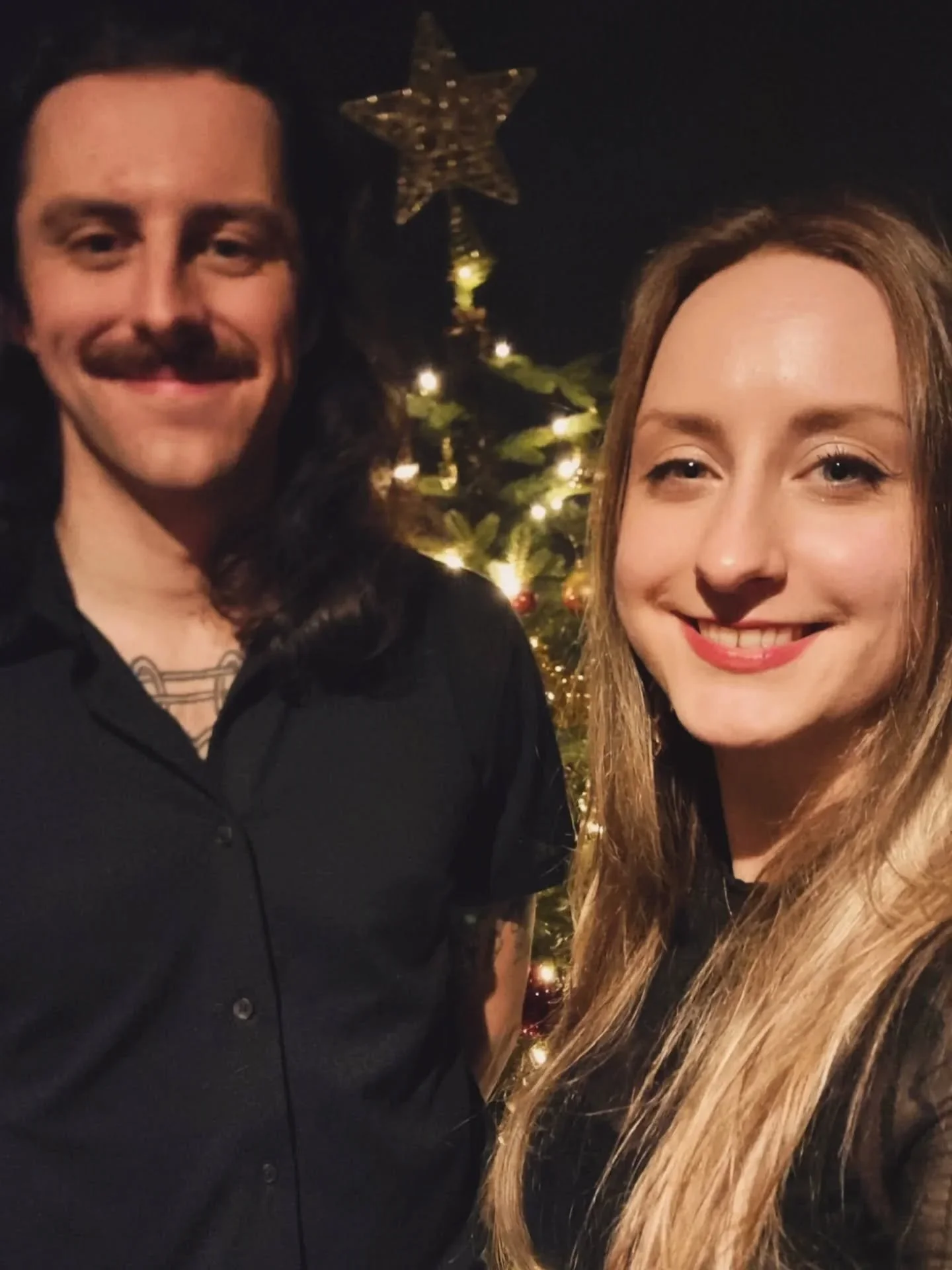 Happy Festive Season! 🎄☃️✨️
Come celebrate with us at our last gigs of the year, we've got some festive tunes ready for you! 🤩

&bull; Sunday, 14th at @cafebar1912 4pm - 7pm
&bull; Saturday, 20th at @lepetitbeefbar_edinburgh 6pm - 9pm
&bull; Sunday