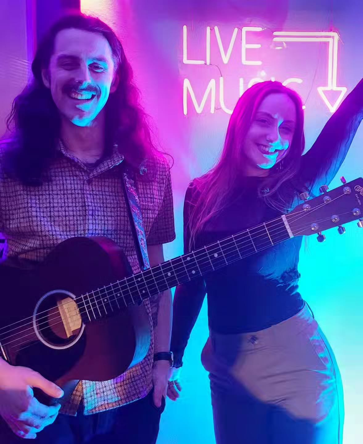 We had a beautiful time as always down in Berwick last weekend at the amazing @repas7_by_night 🩷 

Tonight we're kicking off this weekend by bringing some Friday night soul to the wonderful @westnicrecords 8:30 until 10:30! 

Then tomorrow we're bac