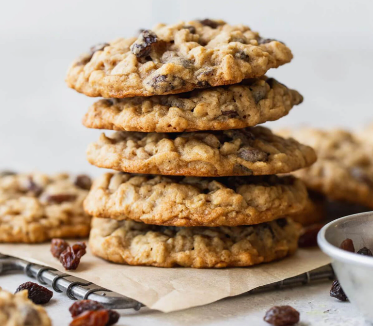 Oatmeal Raisin Cookies